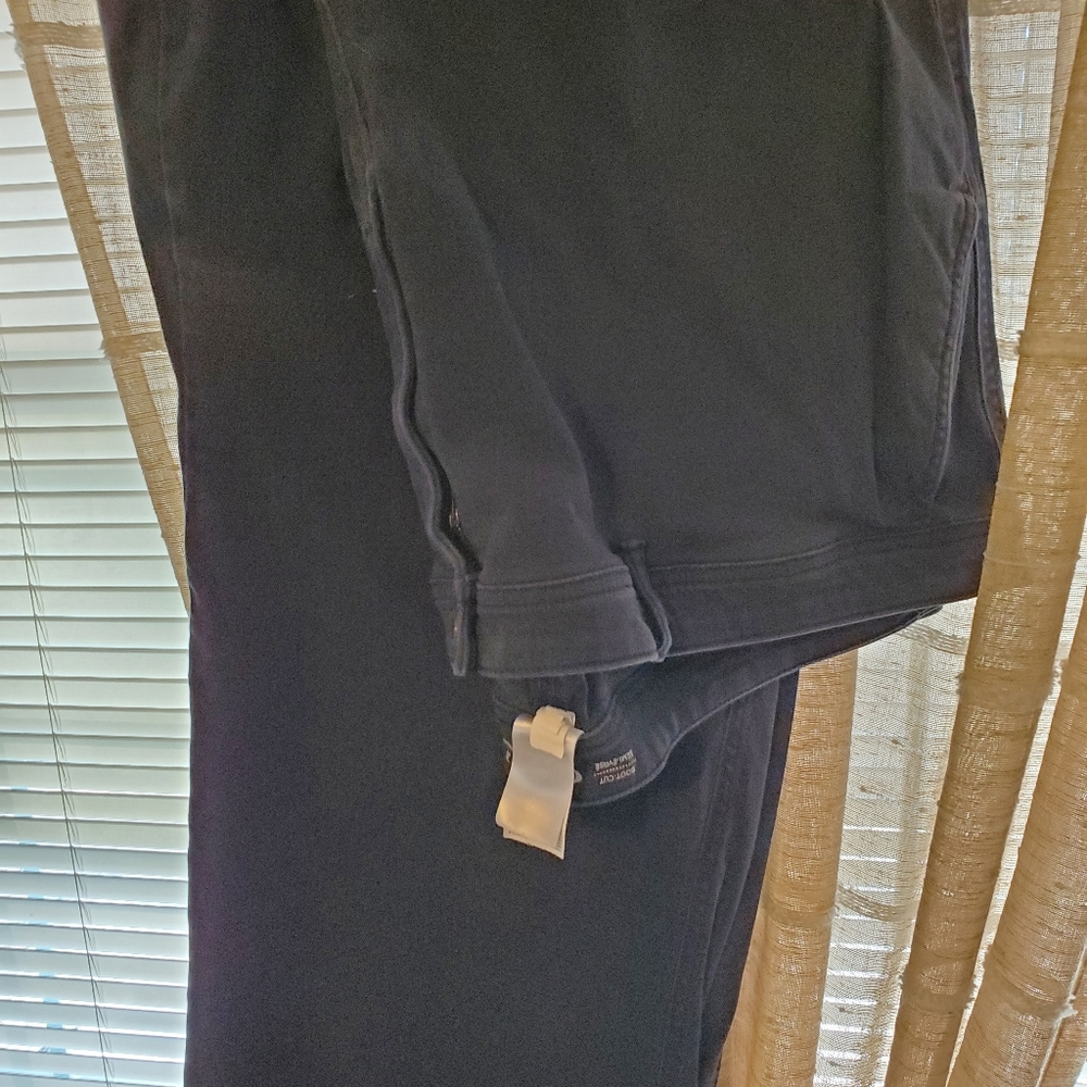 Slacks